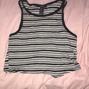 black and white cropped tanktop
